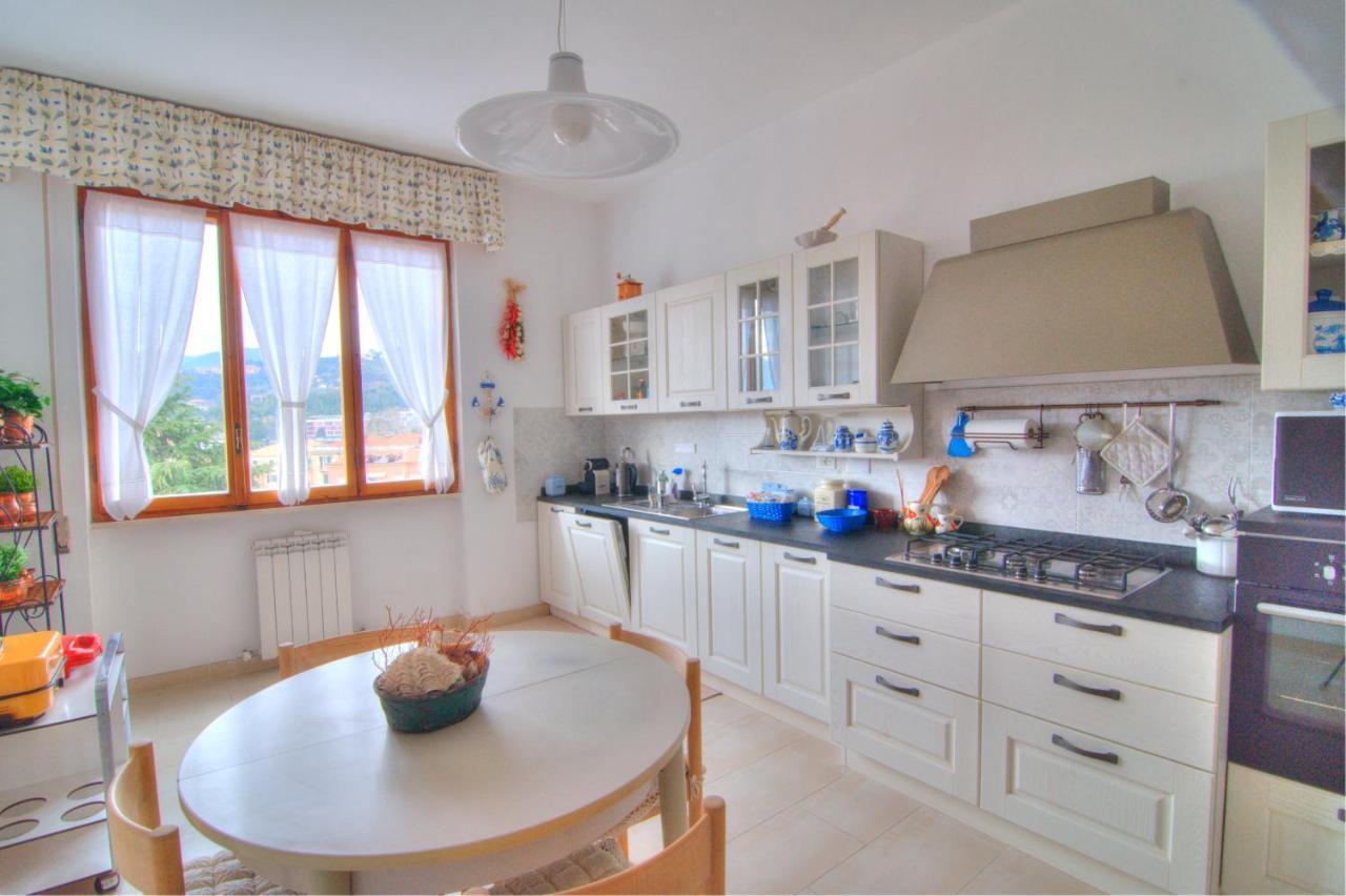 La Casa Di Nilde Apartment La Spezia Luaran gambar